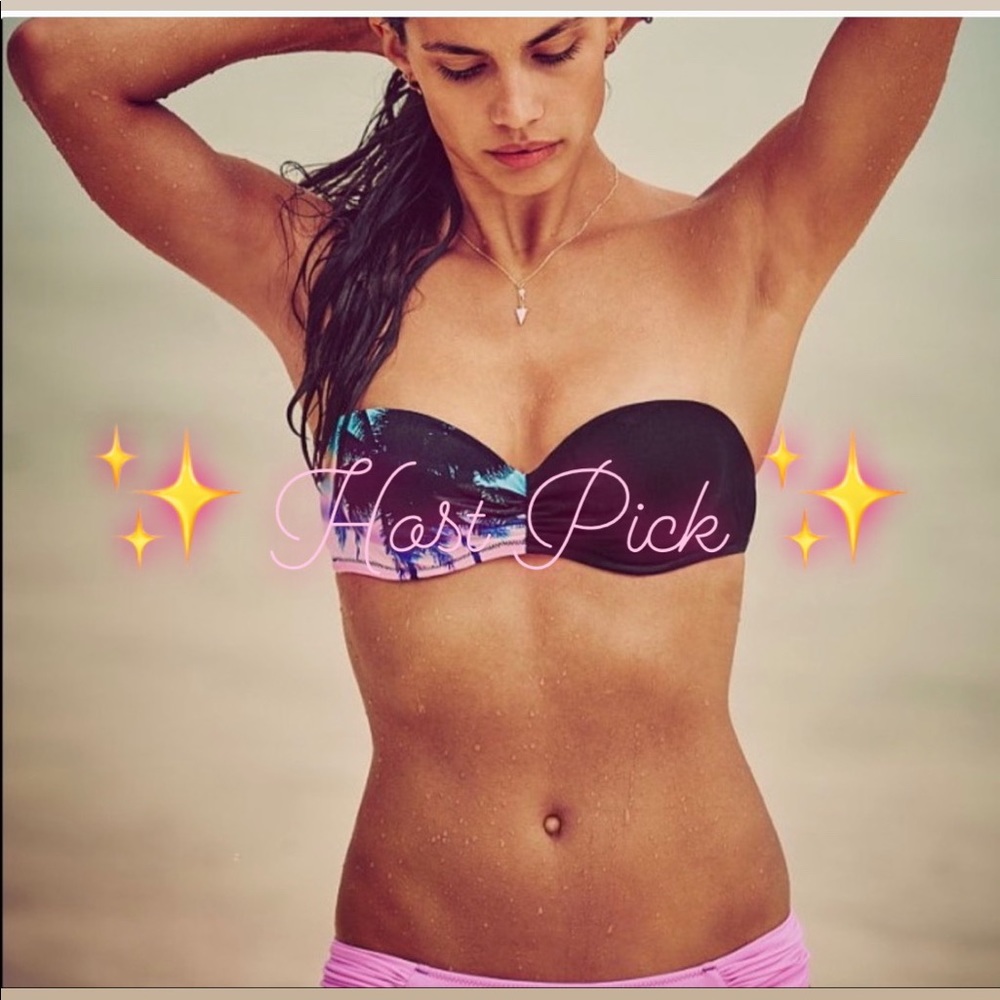 VICTORIA’S SECRET The Flirt Bandeau Top